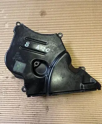 Audi A3 S3 8P Timing belt guard (cover) 06D109147E