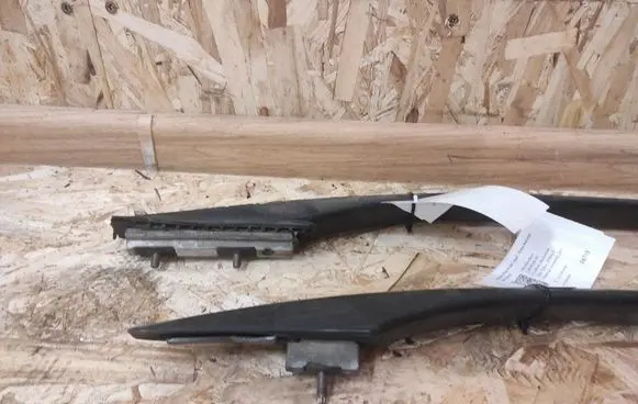 Mercedes-Benz C W203 Roof bar rail