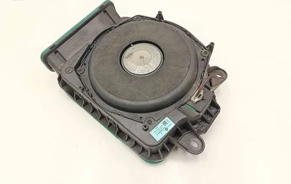 BMW 5 G30 G31 G38 Subwoofer speaker 6800953 192529 900217301