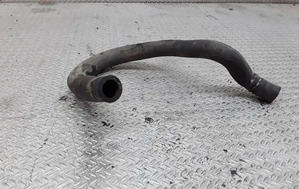 Ford Mondeo Mk III Engine coolant pipe/hose