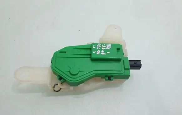 KIA Ceed Fuel tank cap lock 
