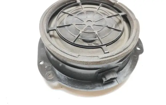 Audi TT TTS RS Mk3 8S Front door high frequency speaker 8S0035411 90016437304 UA730317