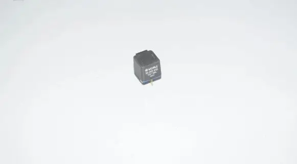 BMW 5 GT F07 Fuel pump relay 50205010