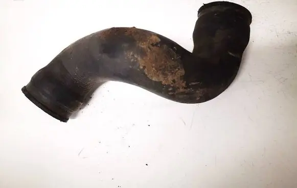 Audi A4 S4 B5 8D Intercooler hose/pipe 058145856a