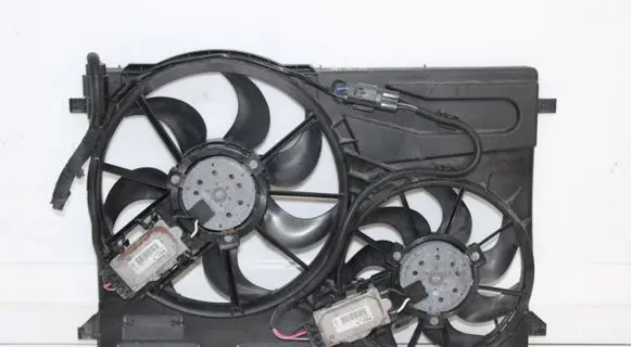 Volvo V70 Fan set 7L32