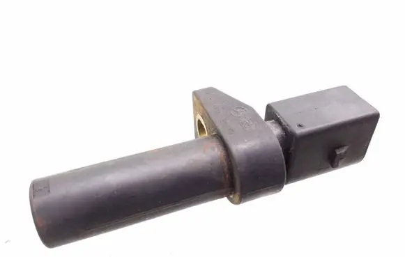 Mercedes-Benz C W203 Crankshaft position sensor 0031532828