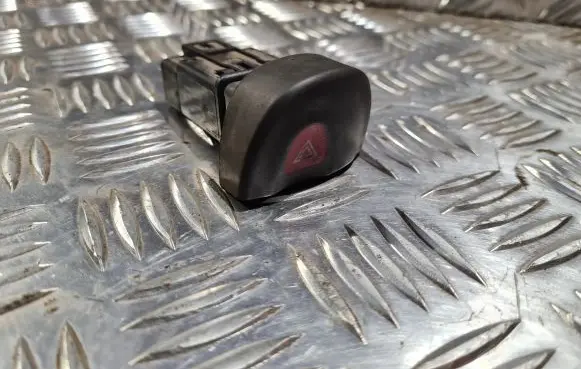 Renault Scenic I Hazard light switch