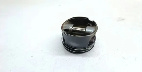 BMW 3 E90 E91 Piston 84L107