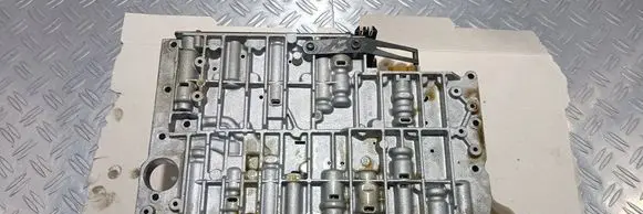 Mercedes-Benz E W211 Other gearbox part R2112770101
