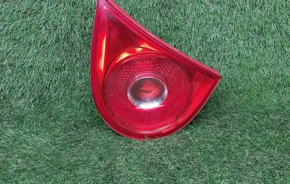 Volkswagen Golf V Tailgate rear/tail lights 1K6945094F