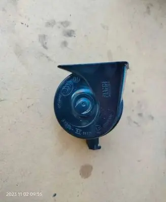 BMW 3 E90 E91 Horn signal 4046522 906690 ALMA