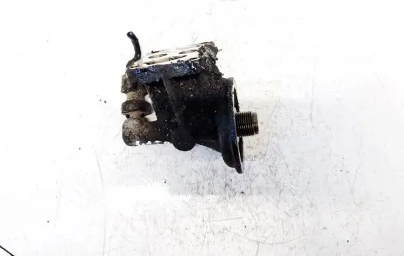 Rover 214 - 216 - 220 Oil filter mounting bracket bzv1088c
