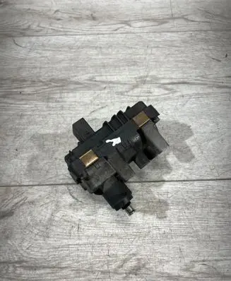 BMW 3 E90 E91 Turbine electric control actuator 4933519400 6NW01009902