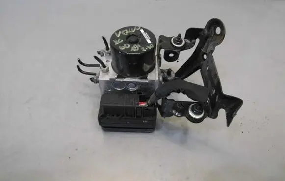 Volvo XC60 ABS Pump 30681619