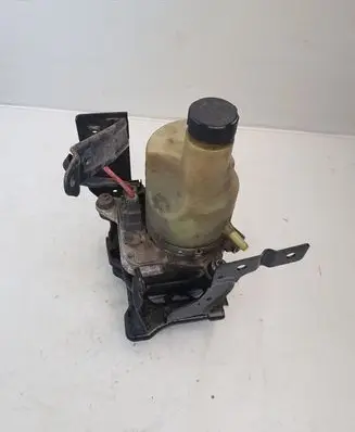 Volvo V50 Power steering pump 31317307AA 9N513K514AB