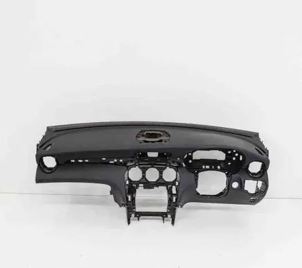 Mercedes-Benz GLC X253 C253 Dashboard