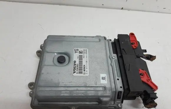 Volvo V70 Engine control unit/module 31336983