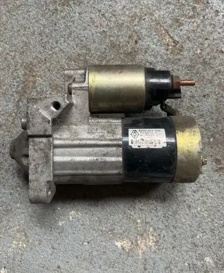 Renault Scenic II - Grand scenic II Starter motor 8200021396