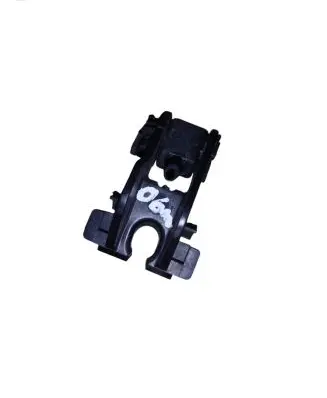 Subaru B9 Tribeca Windshield washer spray nozzle 