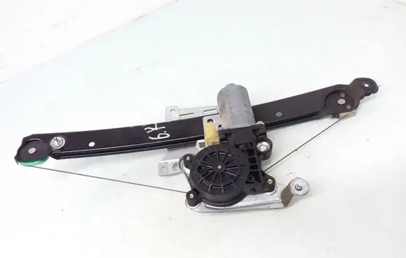 Volvo XC70 Rear door window regulator with motor 0130821777