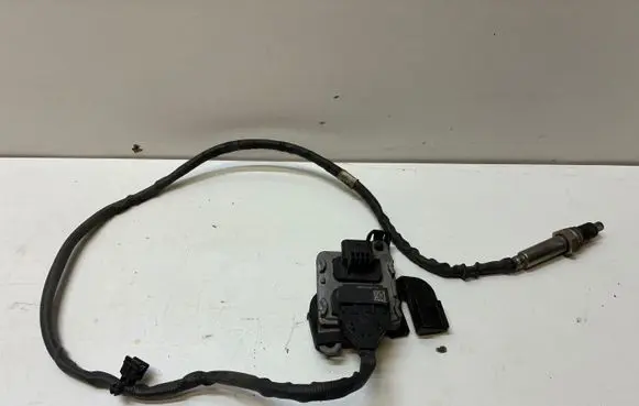 Skoda Superb B8 (3V) Lambda probe sensor 04L907805ER