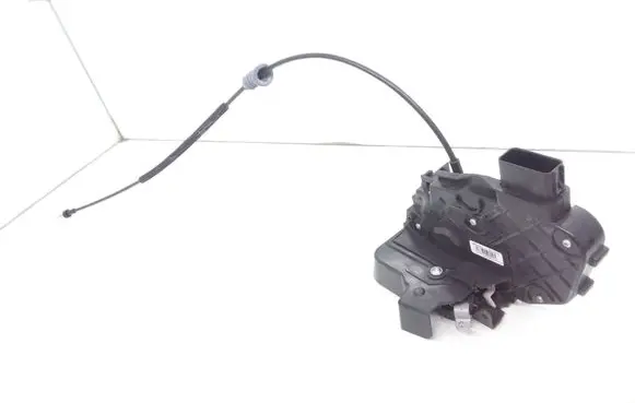 Volvo C30 Front door lock 30753664 998467