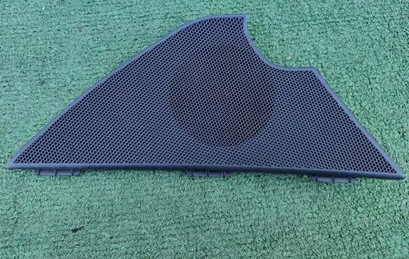 Audi e-tron Front door speaker cover trim 4KE035424A