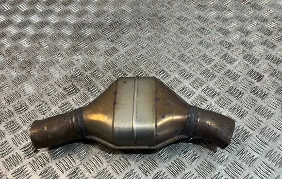 BMW 4 F36 Gran coupe Catalyst/FAP/DPF particulate filter 8518457 8578046