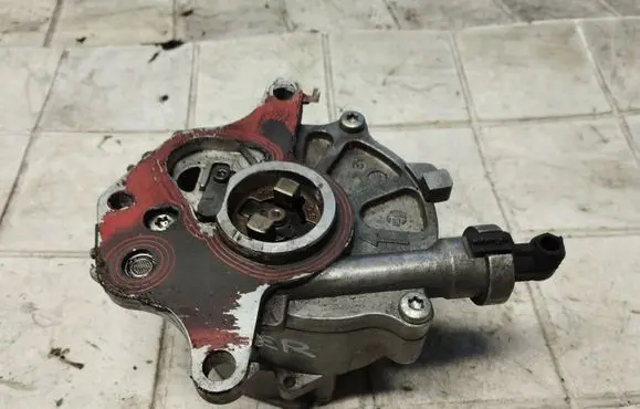 Land Rover Range Rover Sport L320 Vacuum pump 6H4Q2A451BA CLMMB09408 D1781E0000
