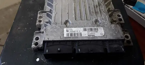 Renault Scenic III - Grand scenic III Engine control unit/module 237101478R