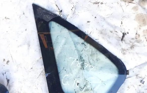 Subaru Legacy Rear side window