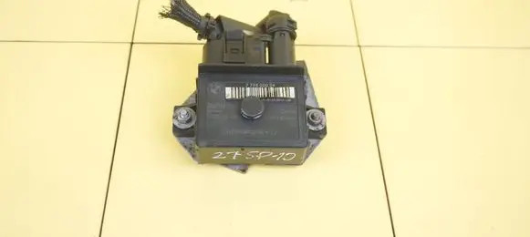 BMW 1 E81 E87 Other relay 7798000 N47D20C