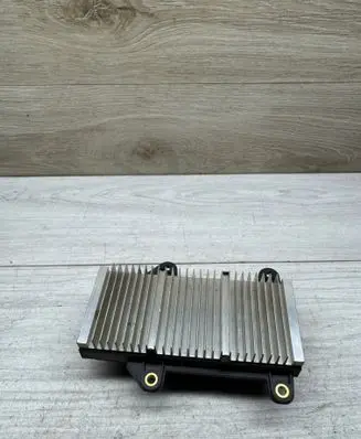 BMW 7 E65 E66 Power management control unit 6957026 553324 8ES00827017