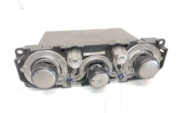 Mitsubishi Grandis Climate control unit 7820A071 CAA502A050F TL12