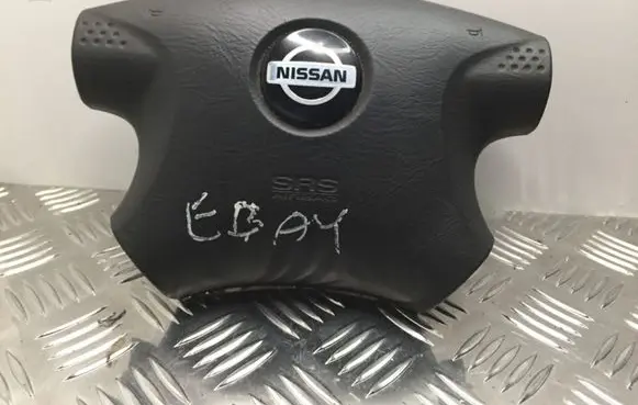 Nissan Almera Steering wheel airbag