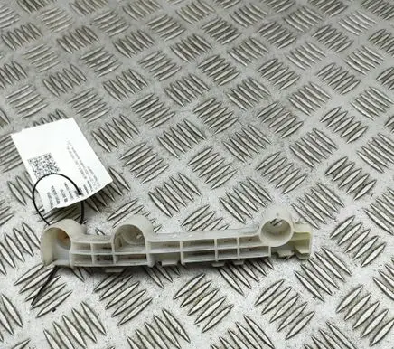 Mitsubishi L200 Front bumper mounting bracket 6400F775 T0708T0