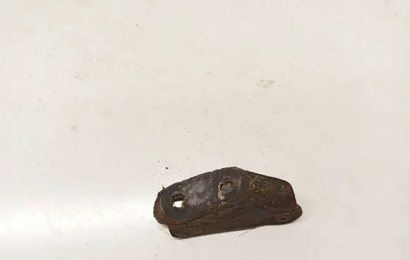 Toyota Avensis T250 Front door lock loop/hook striker 