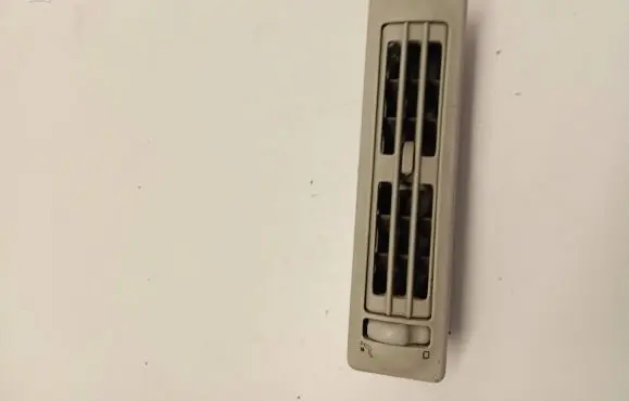 Volkswagen Transporter - Caravelle T4 Dash center air vent grill 703820963