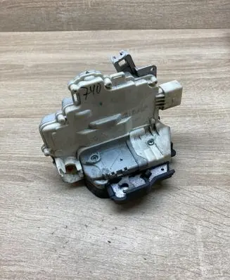 Audi A6 S6 C6 4F Front door lock 4F2837016