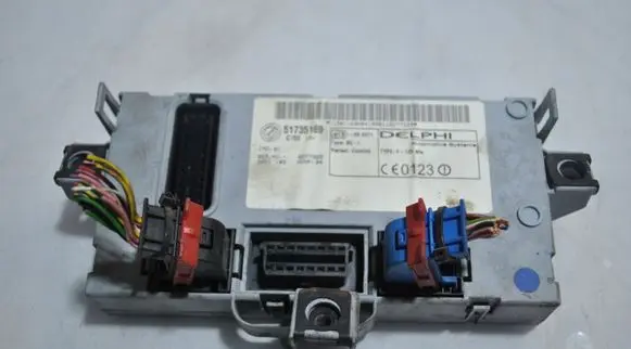 Fiat Punto (188) Fuse box set 51735169