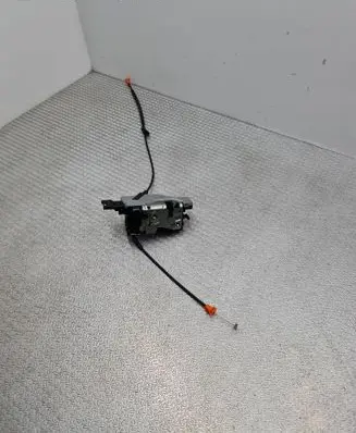 Citroen C4 I Picasso Rear door lock 24099158 24098158 24103158