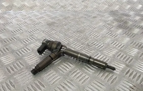 Opel Astra H Fuel injector 0445110175