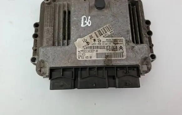 Peugeot 206 Engine control unit/module 9653202580