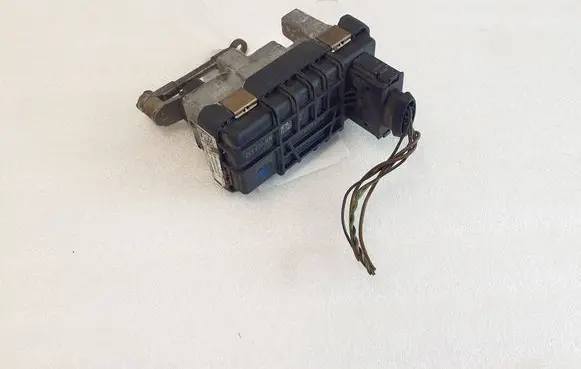 Porsche Panamera (970) Turbine electric control actuator 6NW009550