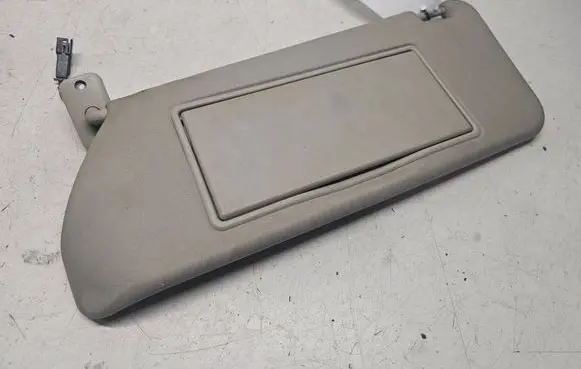 Opel Omega B2 Sun visor 90431629