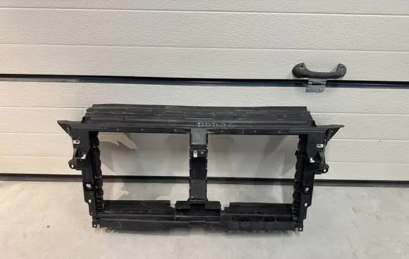 Volkswagen Amarok II Radiator support slam panel MB3B8473BEPPD27 202509080632 MR388473