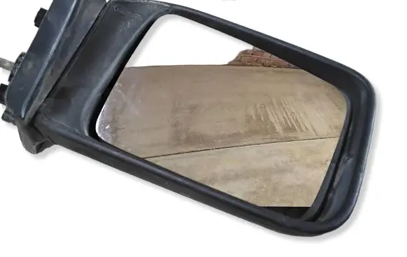 Ford Granada Manual wing mirror KDNR40285