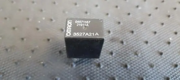 Jeep Grand Cherokee (WJ) Other relay 04671167 3527A21A