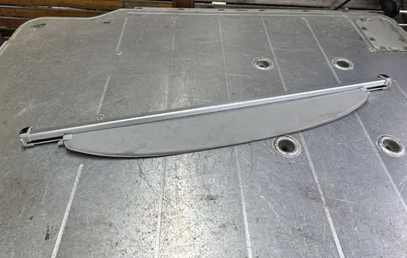 Toyota Prius (XW30) Parcel shelf load cover