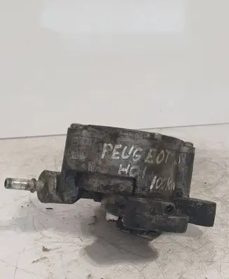 Vacuum pump
